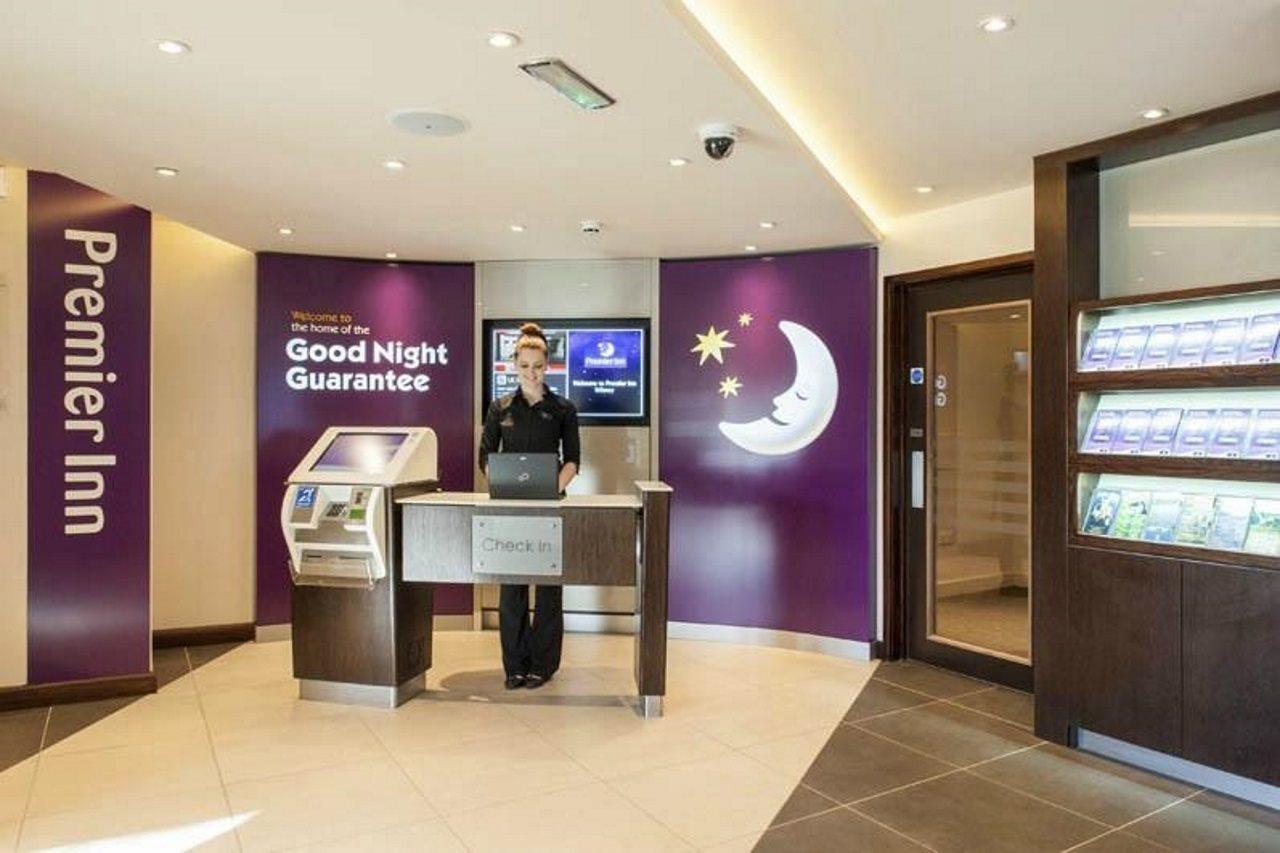 Premier Inn Premier Inn Witney Exterior foto